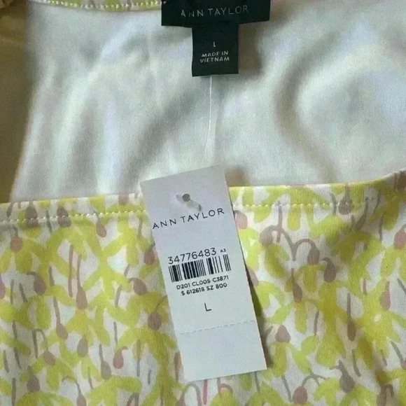 Ann Taylor Shirt Womens Size large Yellow Half Sleeve Ditsy Floral Print Top New - Picture 2 of 5